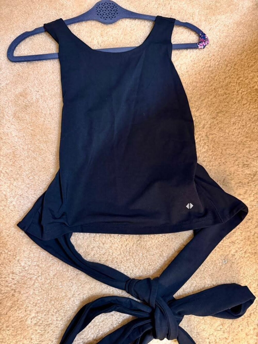 Tavi Black Tie Wrap Active Tank Size M NWOT